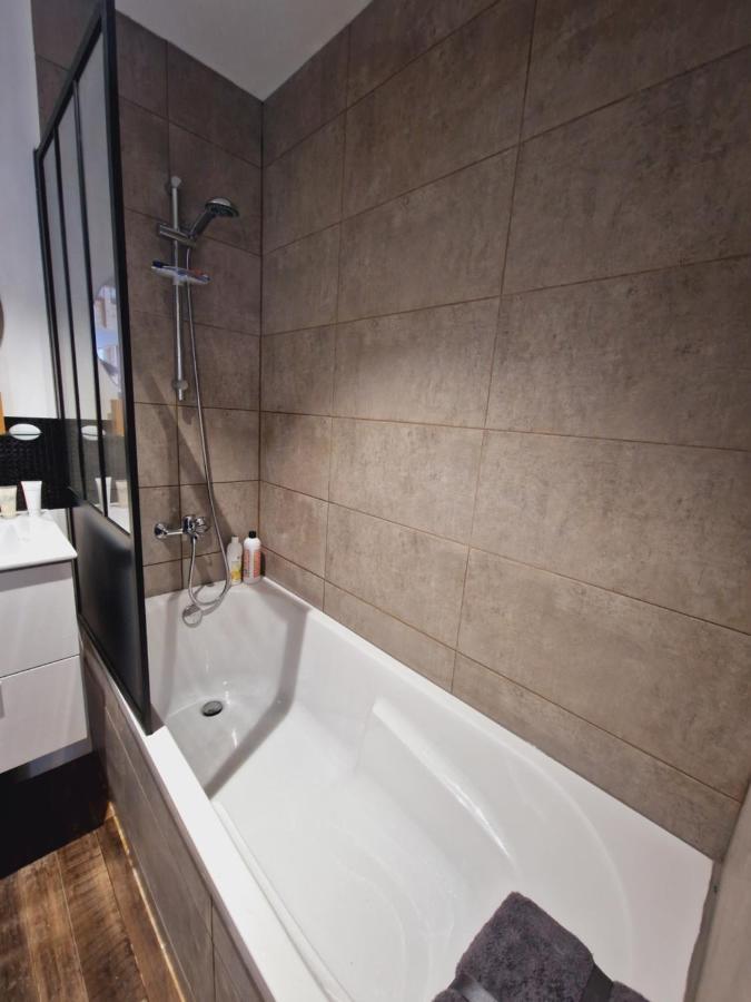 Studio Coeur Des Sables, 100M De La Plage 莱萨布勒-多洛讷 外观 照片