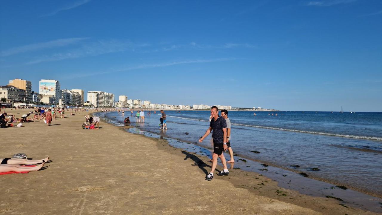 Studio Coeur Des Sables, 100M De La Plage 莱萨布勒-多洛讷 外观 照片